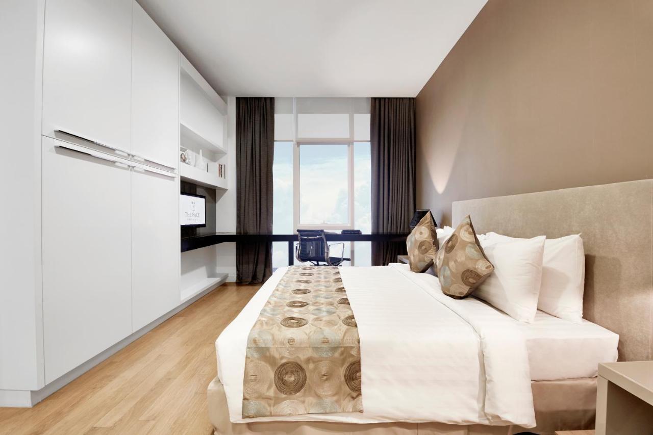 Deluxe Two-Bedroom Suite