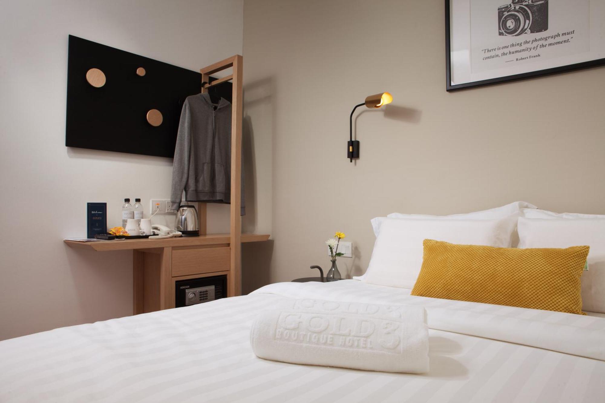 Deluxe Double Room No Window