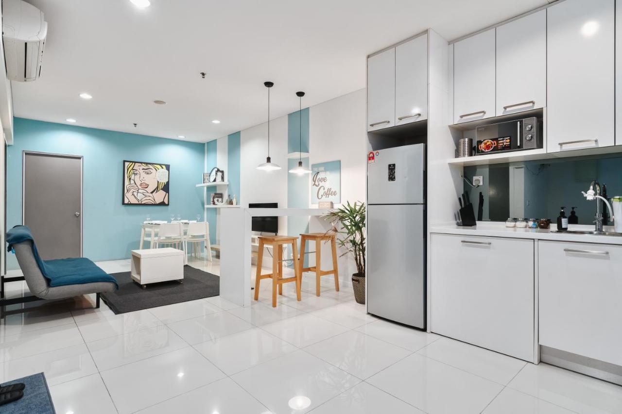 Two-Bedroom Apartment (Netflix + 100Mbps)