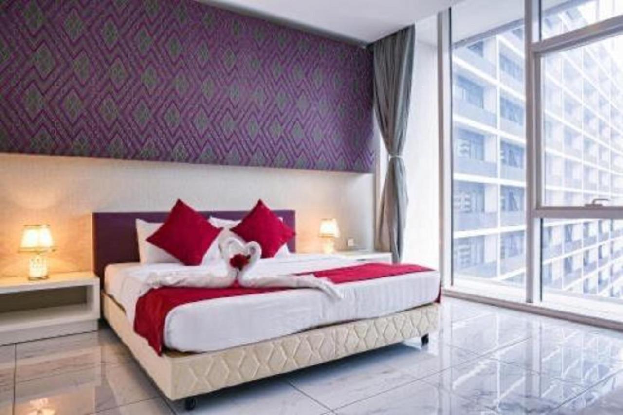 Two-Bedroom Apartment with City View