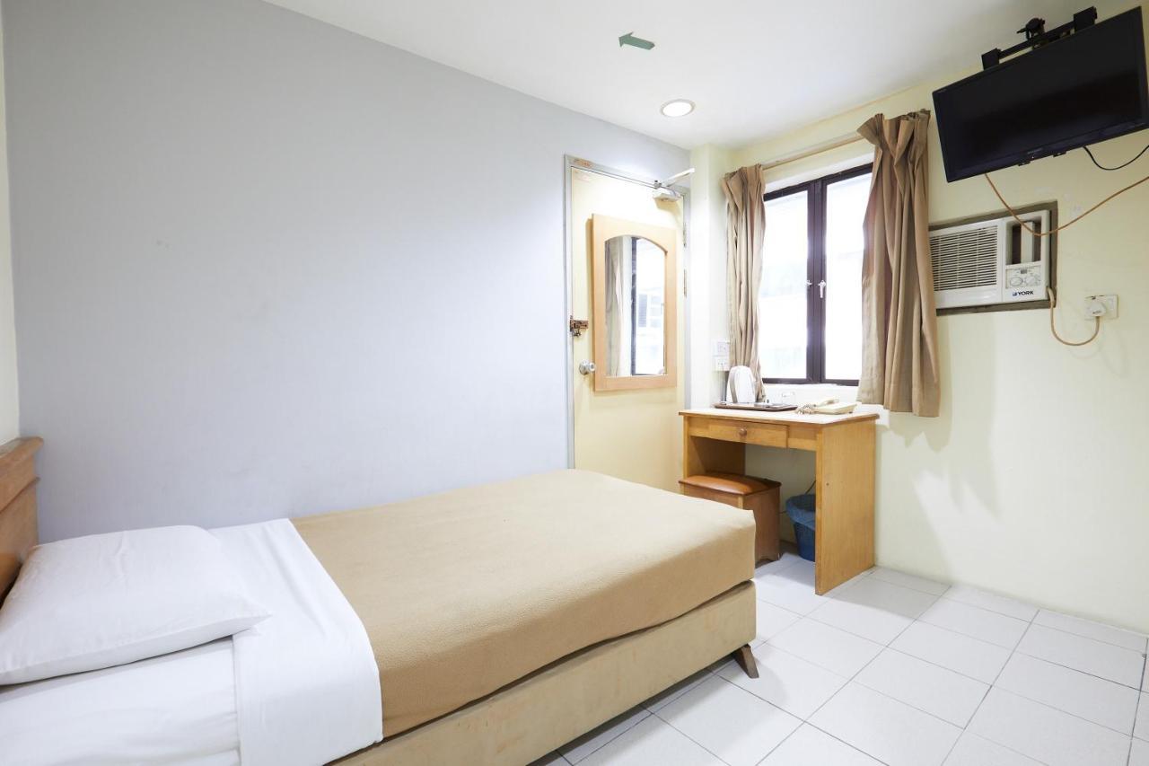Standard Single Room,1394405378:JPEG