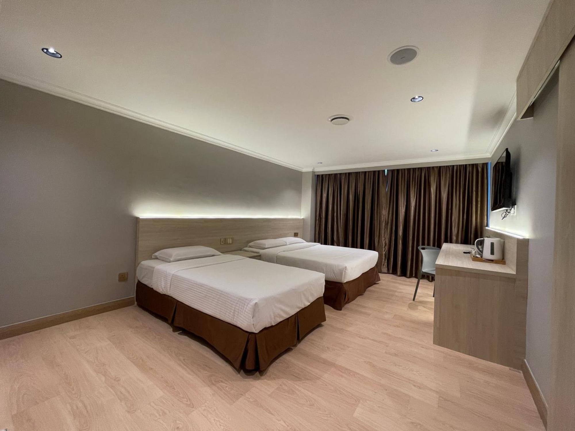 Double Deluxe Room