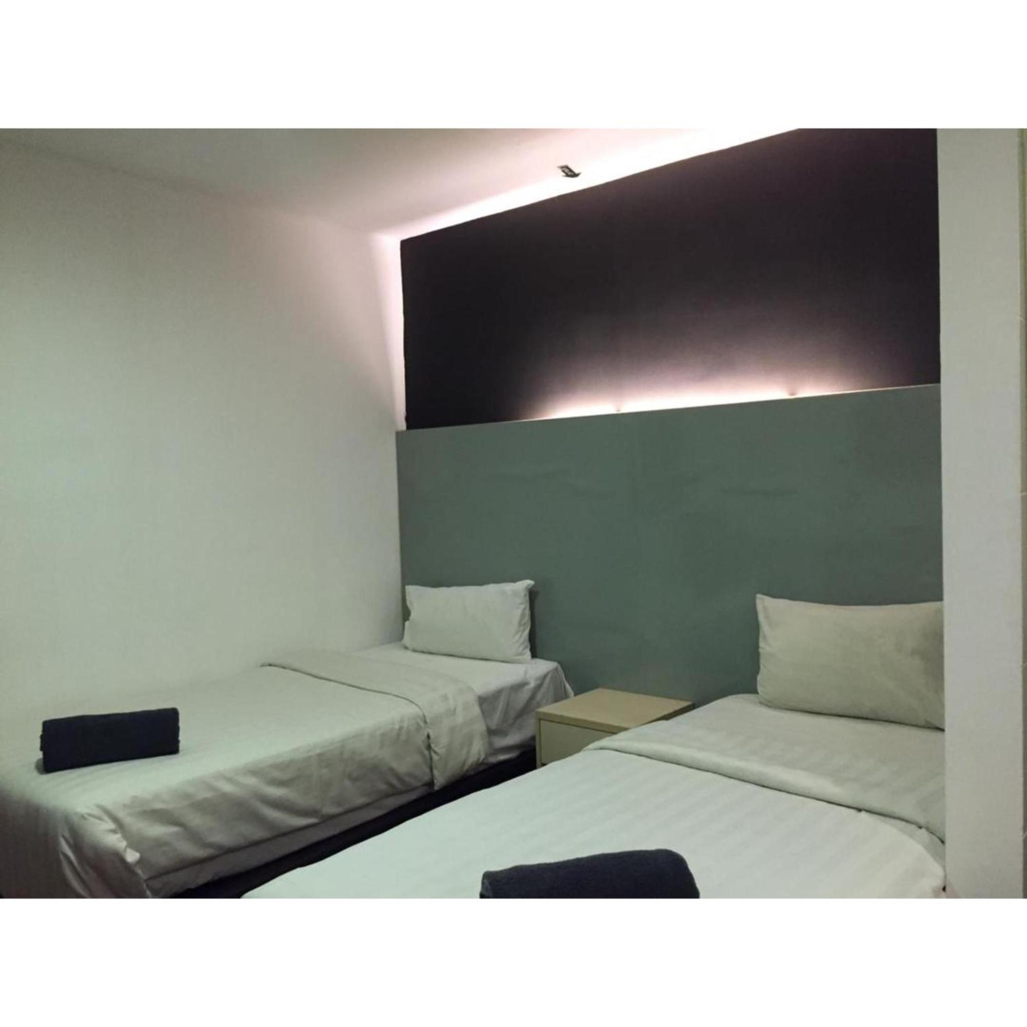 Superior Twin Room No Window