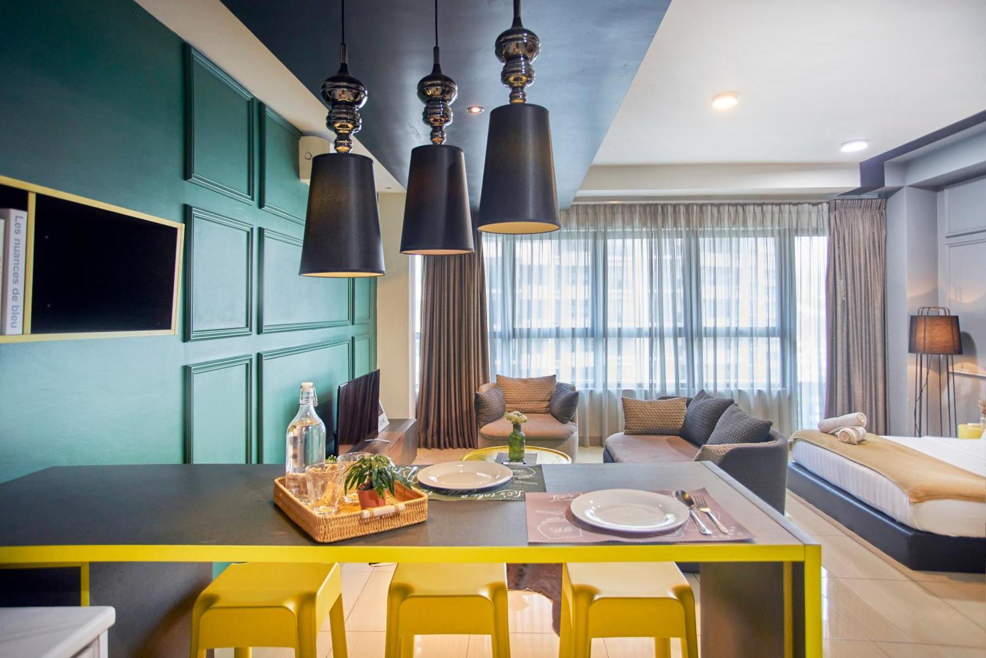 Studio Suites