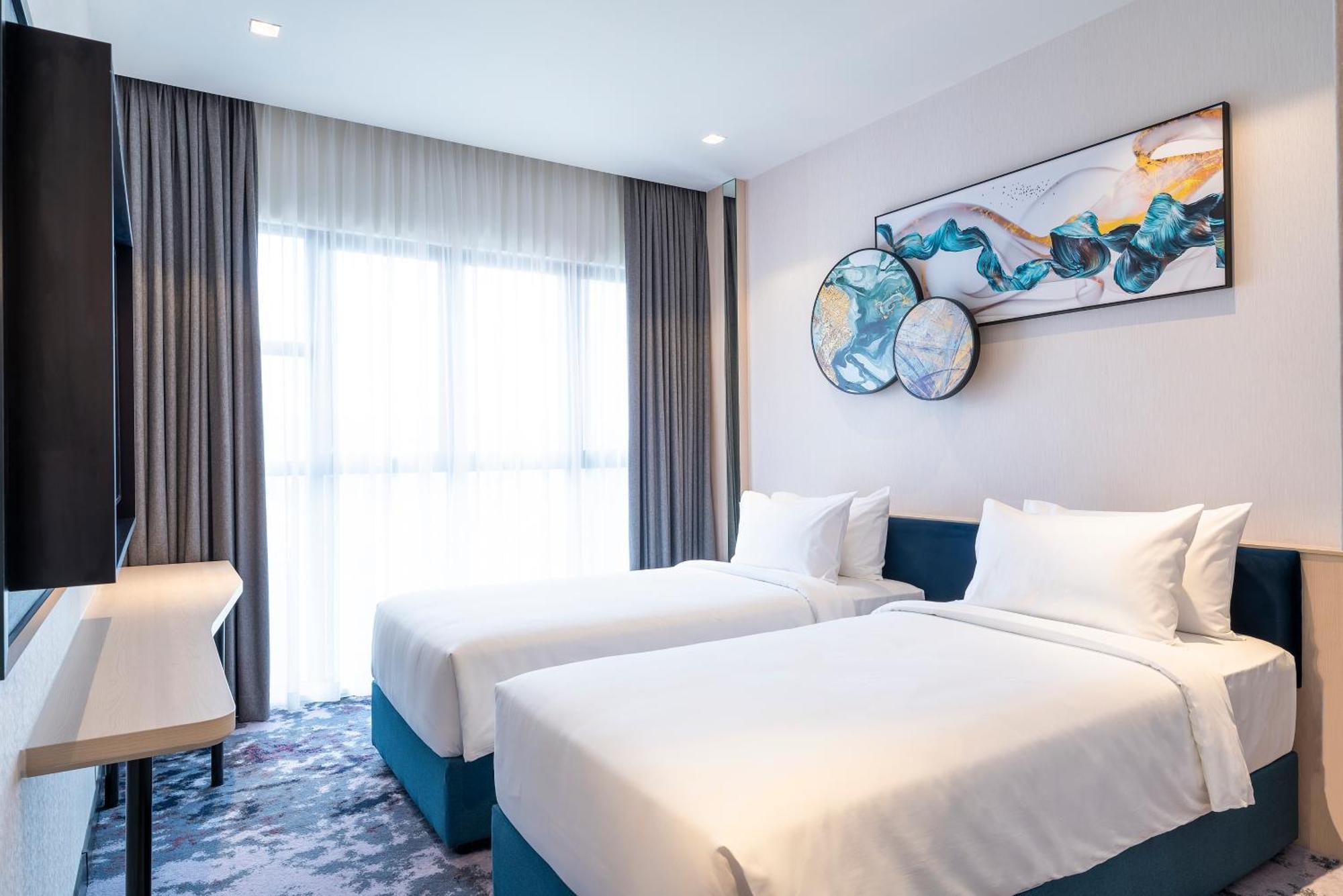 Classic Superior Twin Room