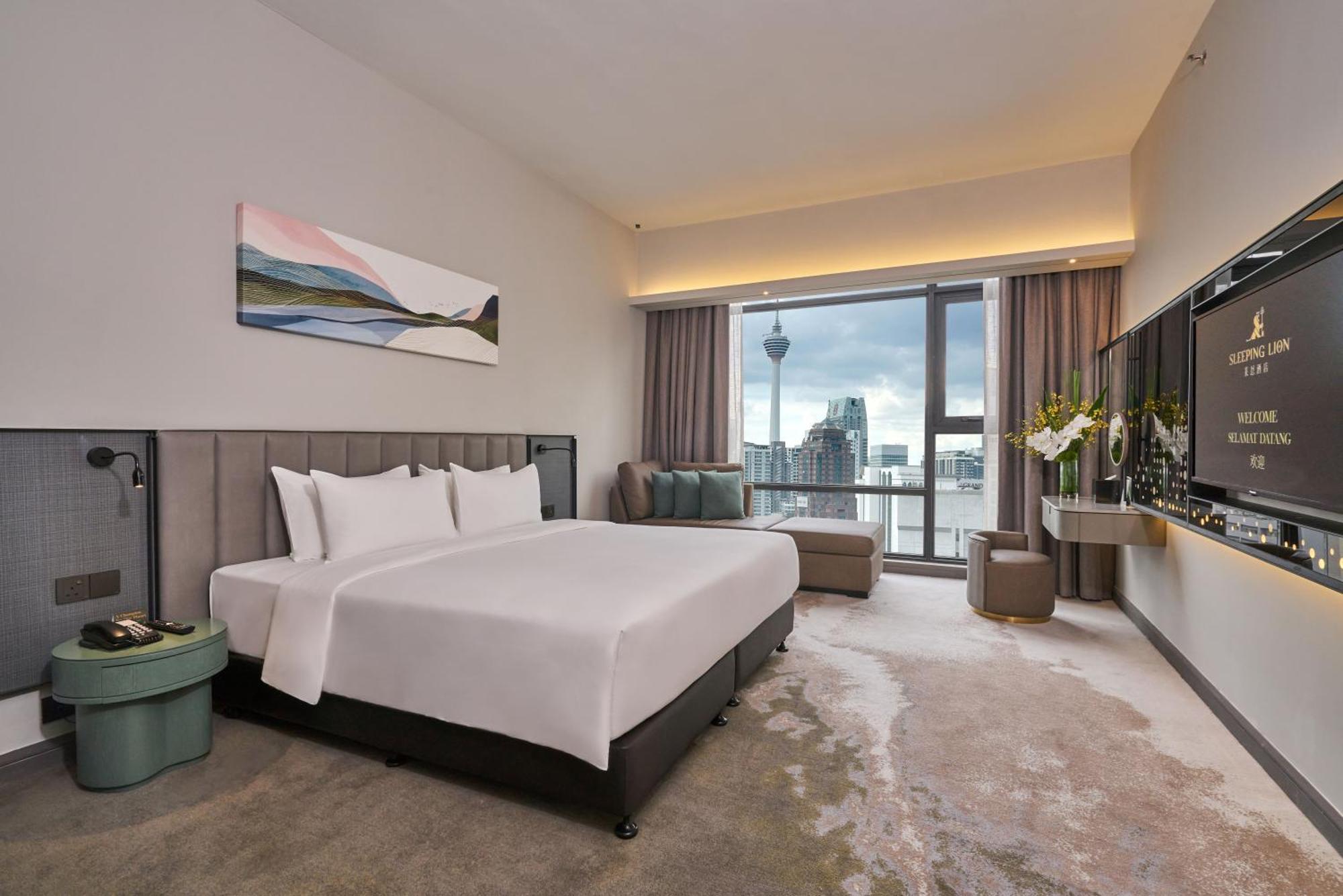 Grand Deluxe King Room