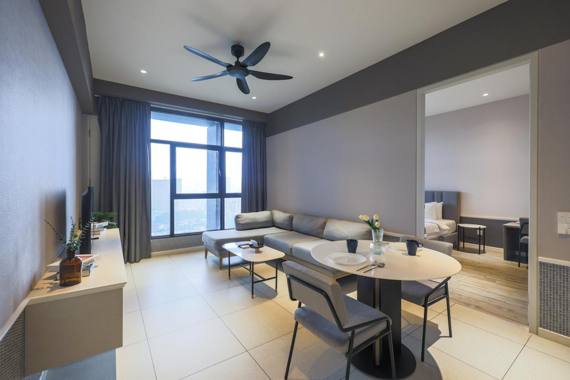 1 Bedroom Suites