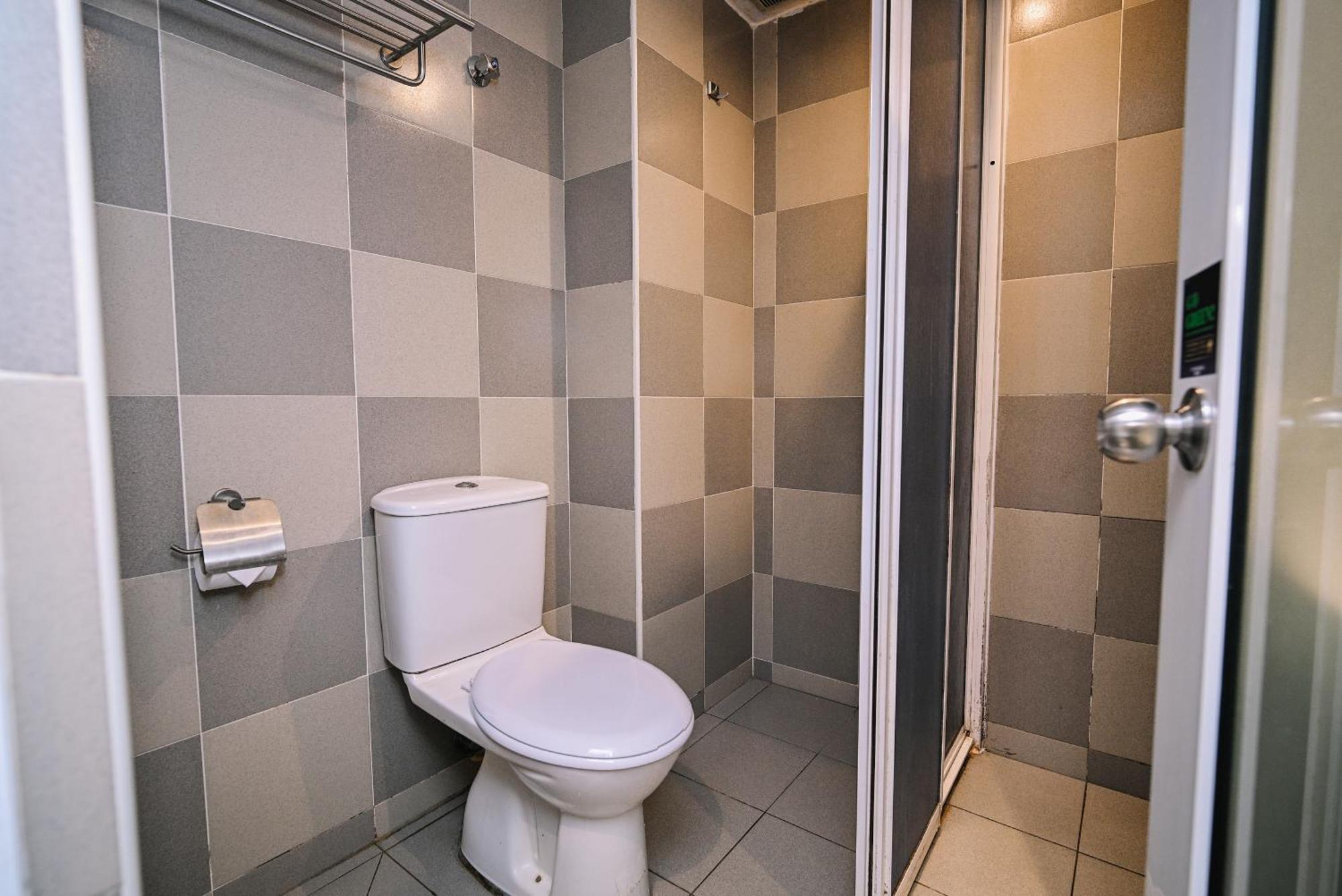 Standard Queen Room,1698985968:JPEG