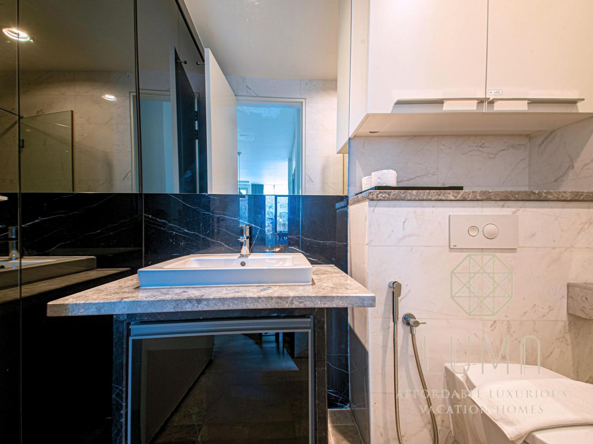 Deluxe Two-Bedroom Apartment