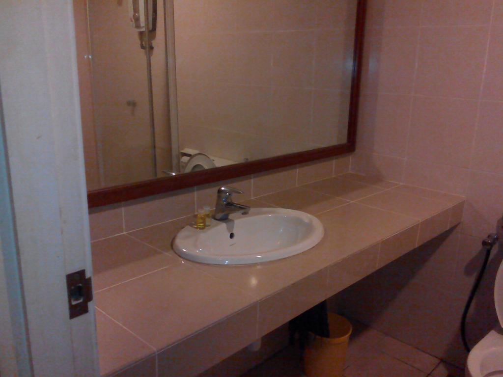 Apartment,507031524:JPEG