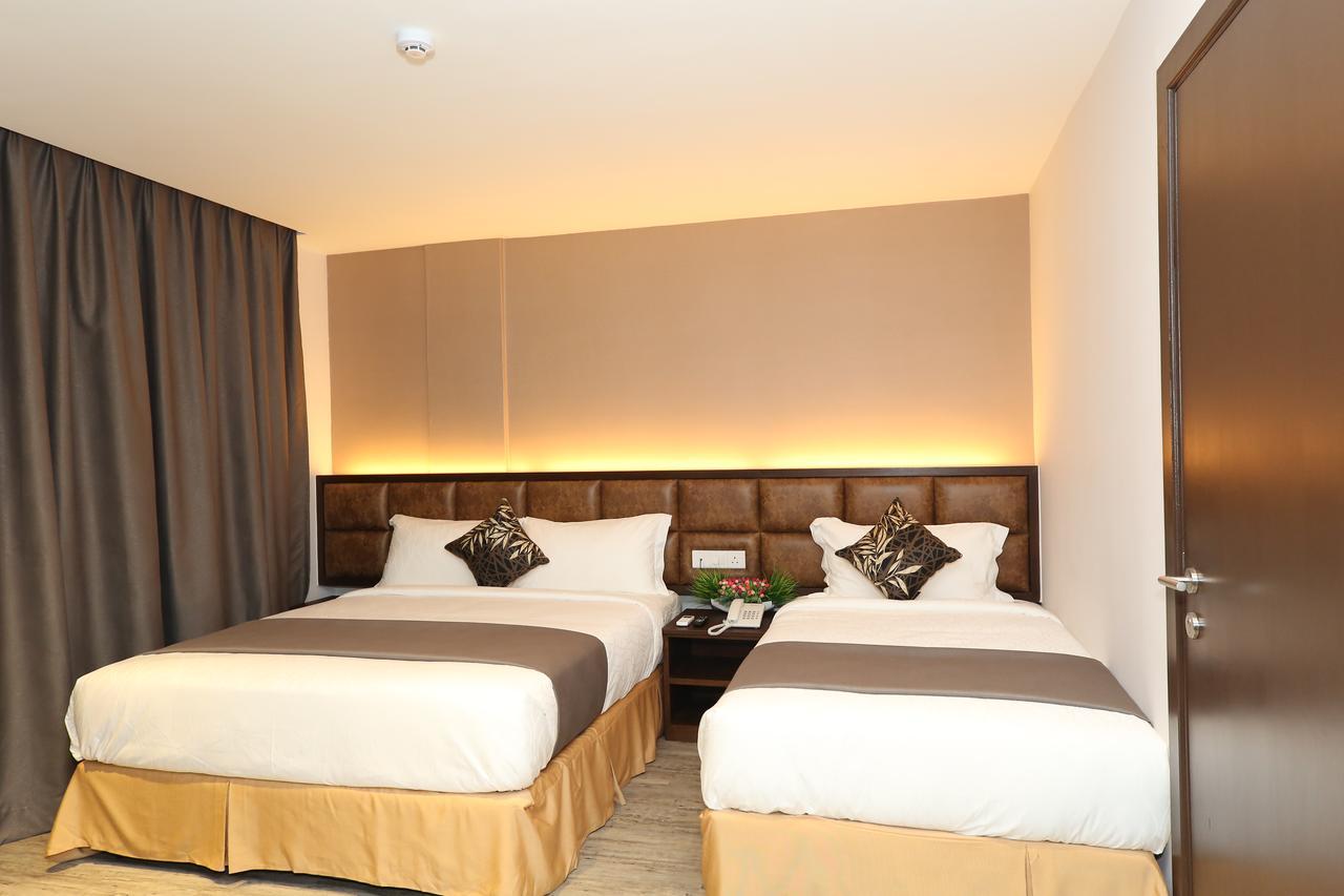 Superior Triple Room,587107392:JPEG