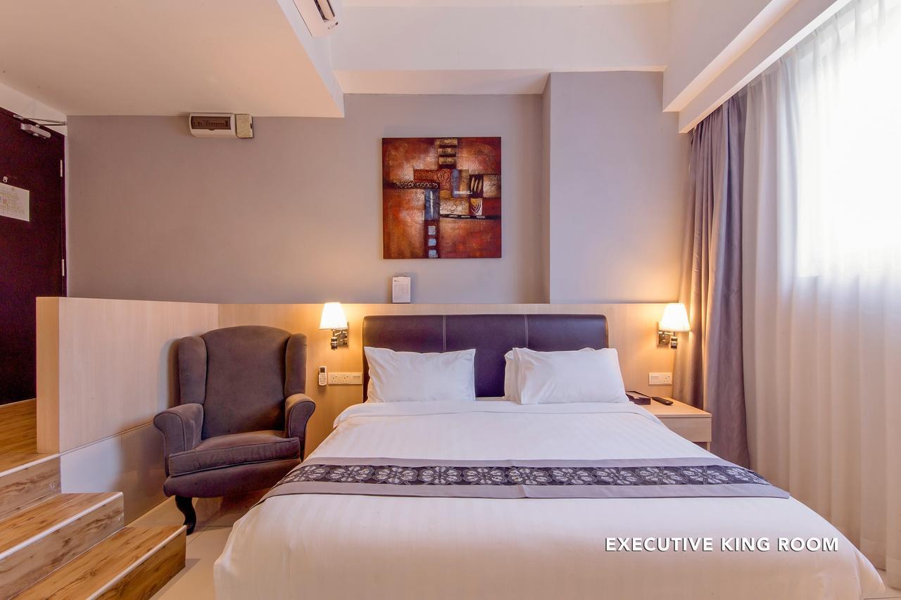 Executive King Room