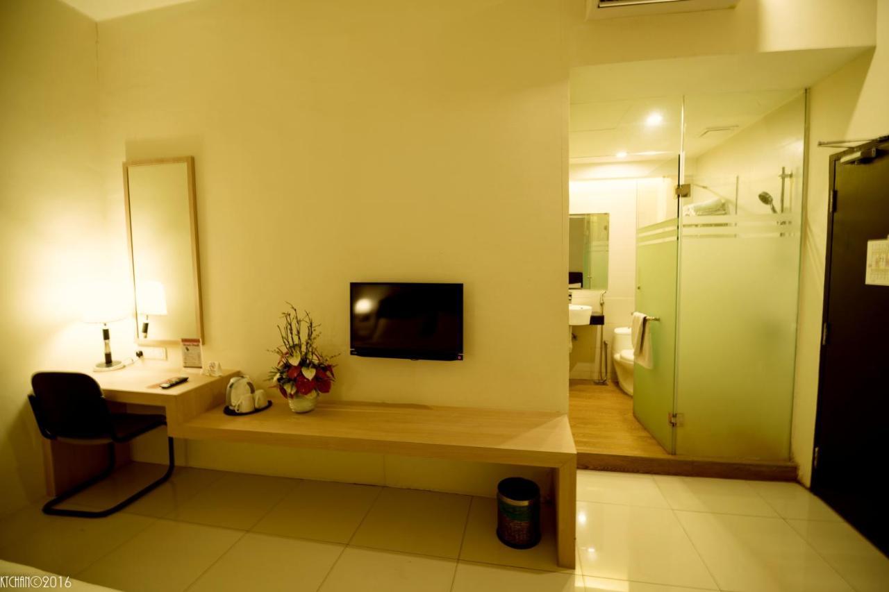 Superior Family Room