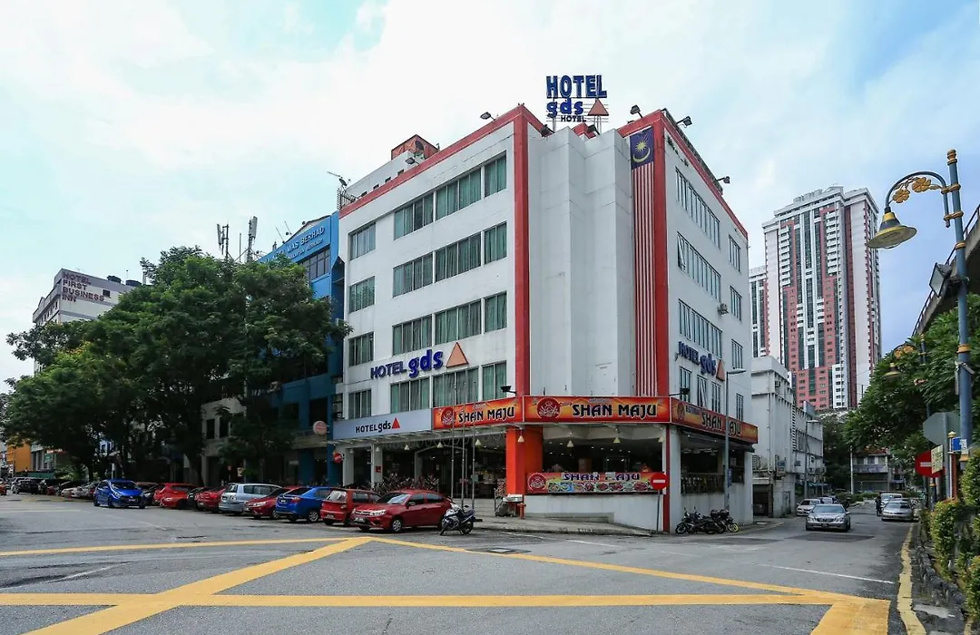 Super Oyo 90101 Gds Hotel Titiwangsa-1