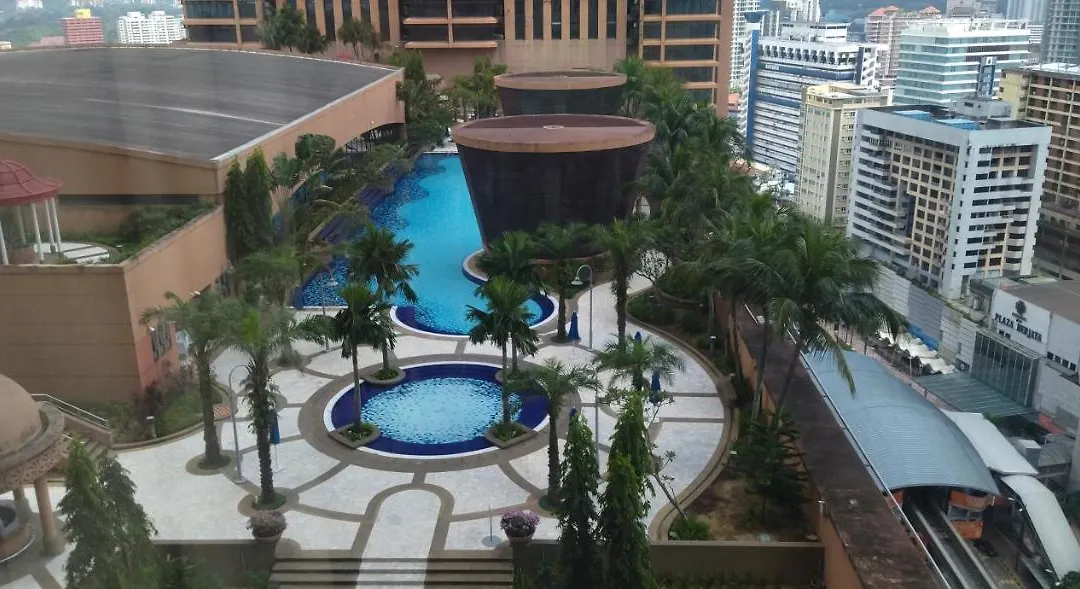 Town Place Apartments At Times Square Kl-1