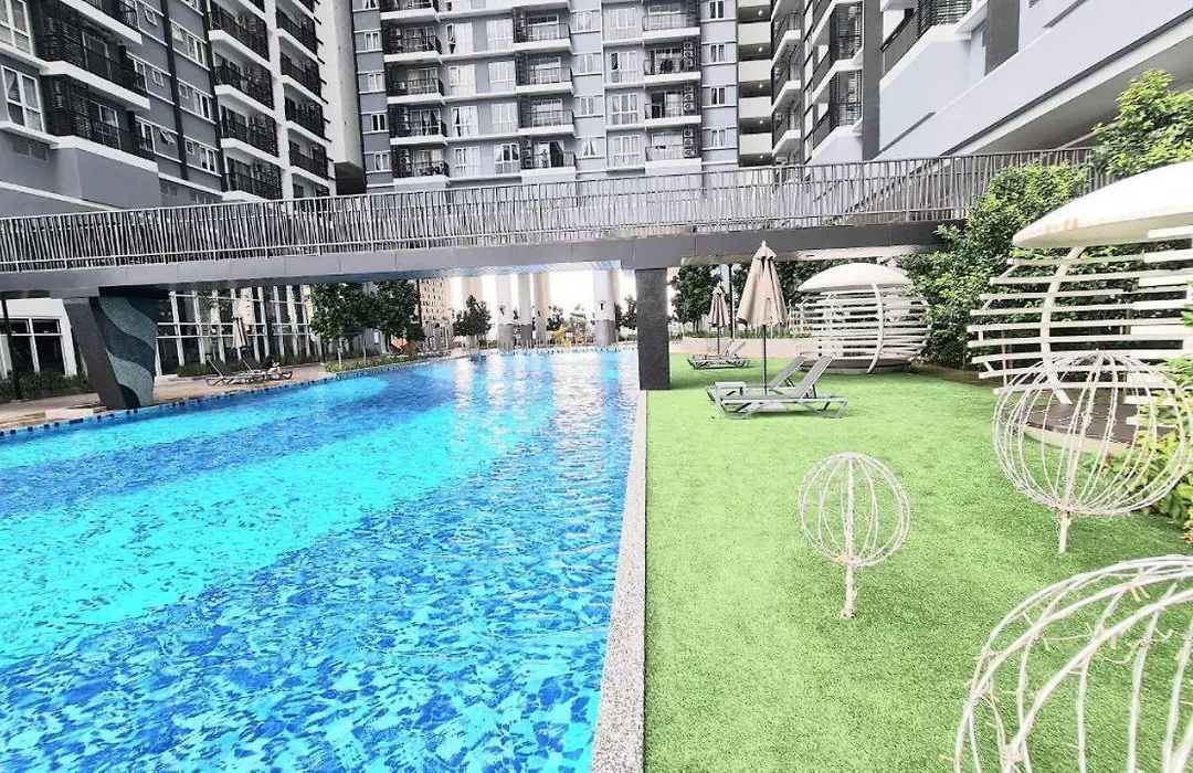 Shoppingmall Condo Sri Petaling, Near Bukit Jalil 1-1