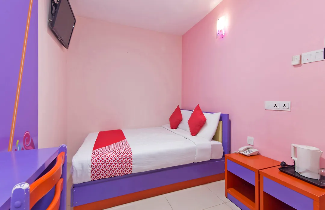 Oyo 410 Brickfields Park Hotel-1
