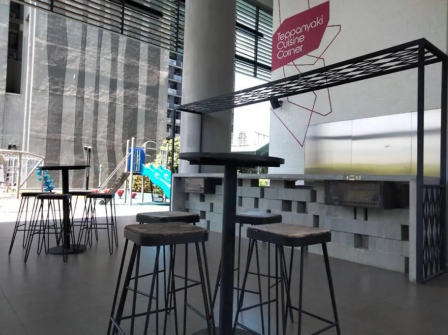 4 Bedroom Resort Suites Residence Old Klang Road, Midvalley-1