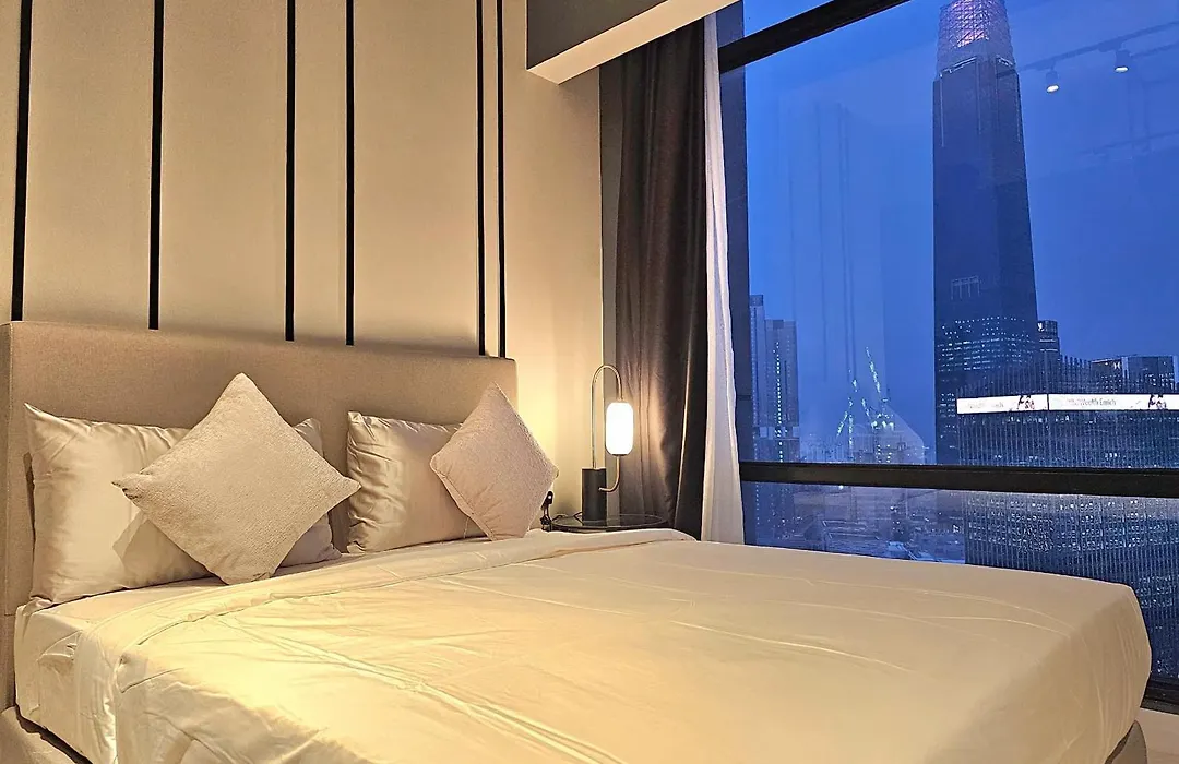 1 Min To Pavilion Bukit Bintang Luna Suites-1