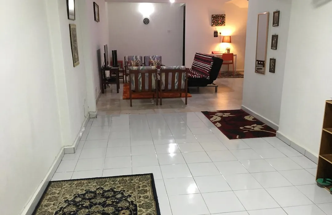 Rb Double Storey Bandar Tasik Selatan Homestay-1
