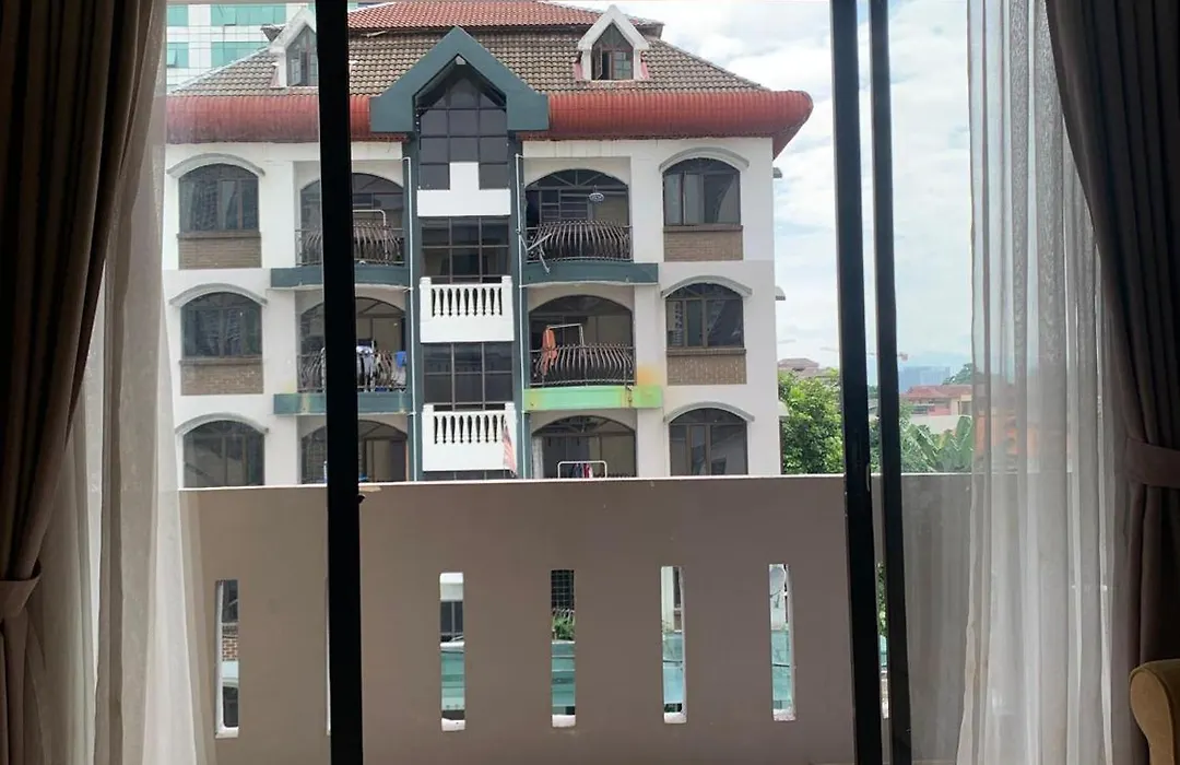 Akar Hotel Kampung Baru-1