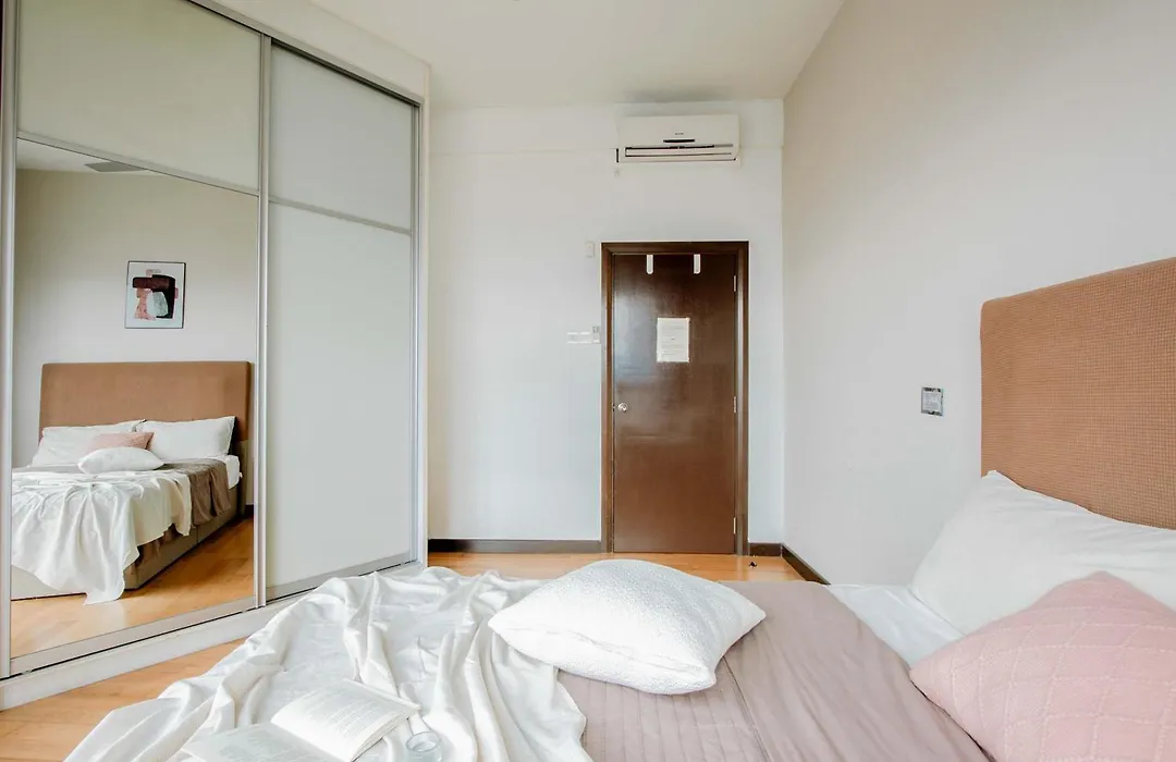 Spacious 3 Bedroom With Klcc View-1