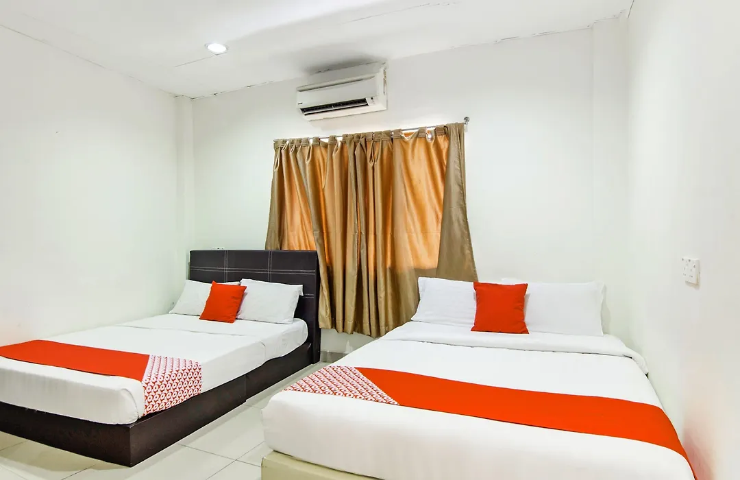 Oyo 304 Zero Hour Hotel-1