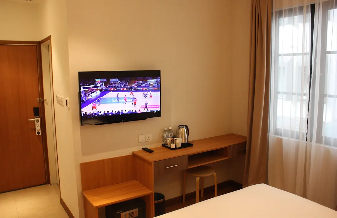 Ahyu Hotel-1