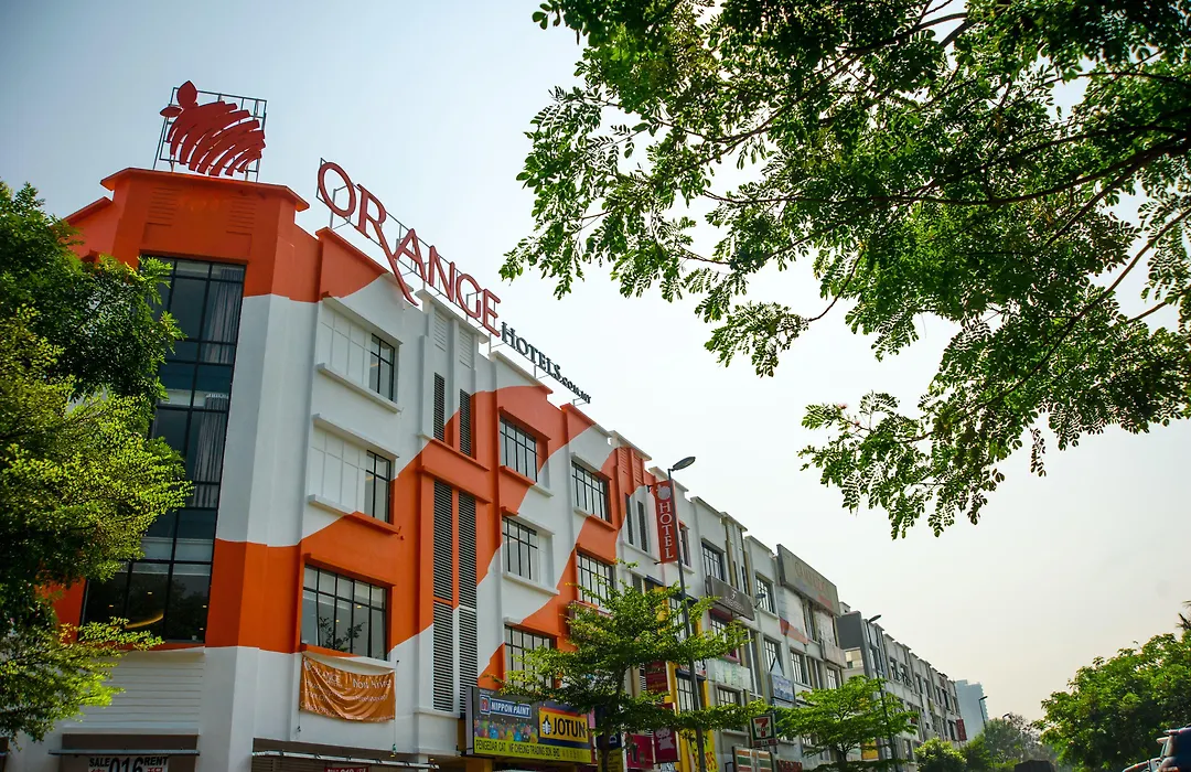 1 Orange Hotel Sungai Buloh-1