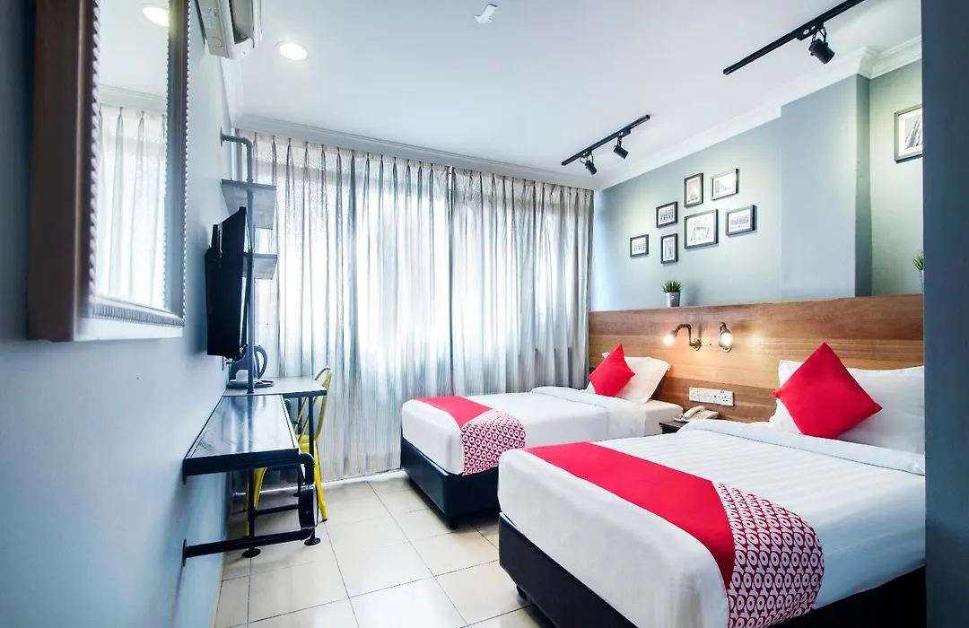 Oyo 761 City Hotel-1