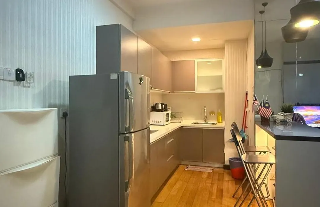 Sharil Studio-1