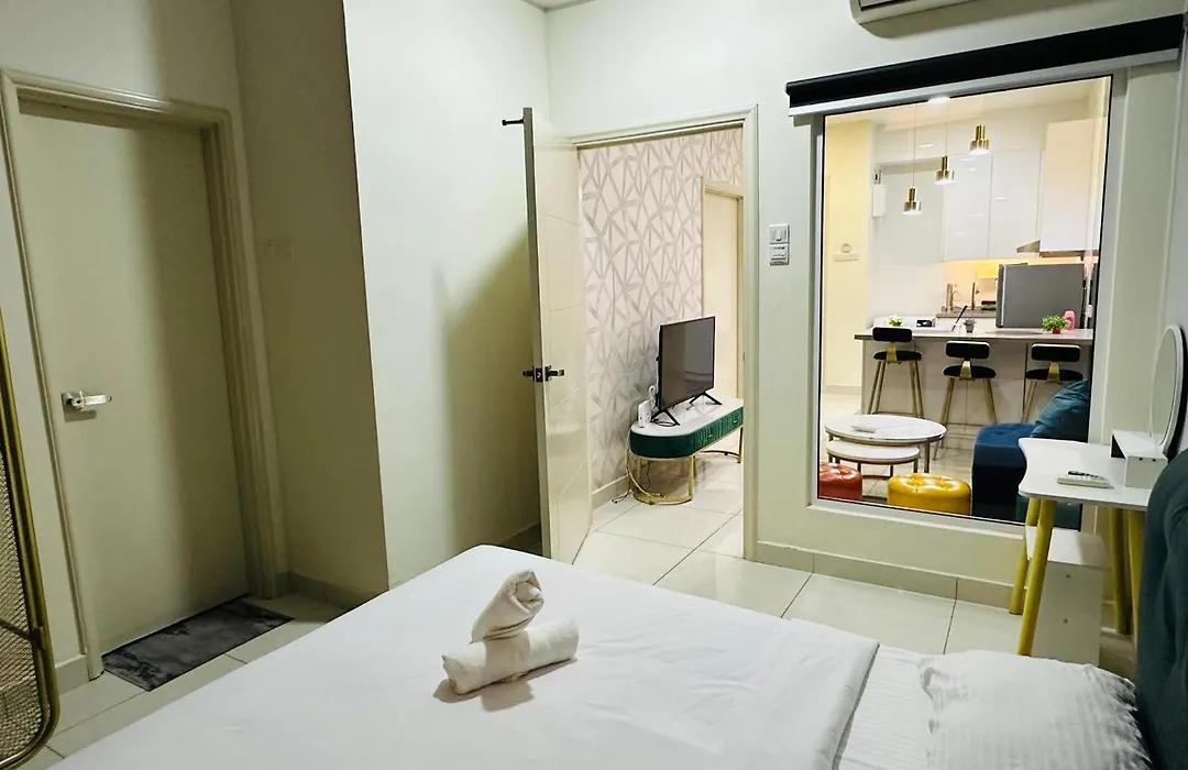 The Vibes Homestay At Arte Mont Kiara-1