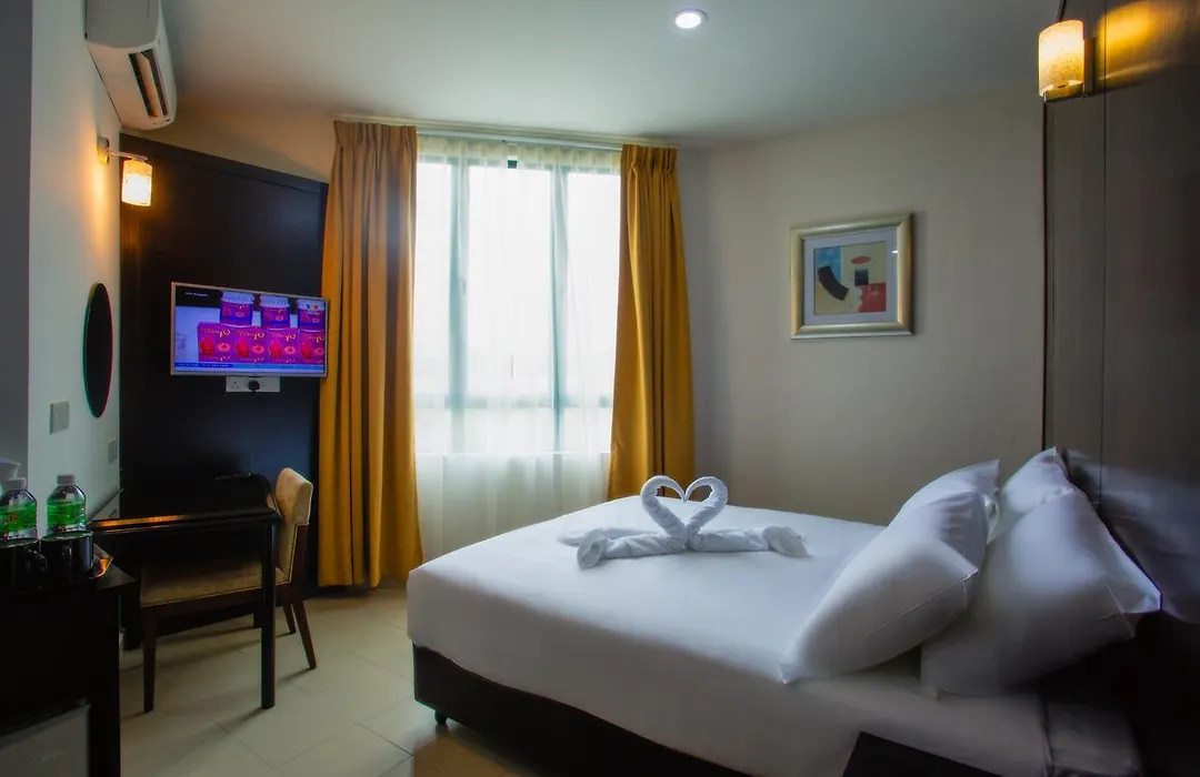 Akar Hotel Jalan Tar-1