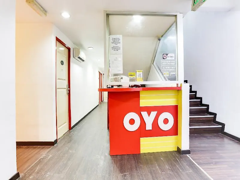 Oyo 89639 1St Inn Hotel, Seksyen 20-1