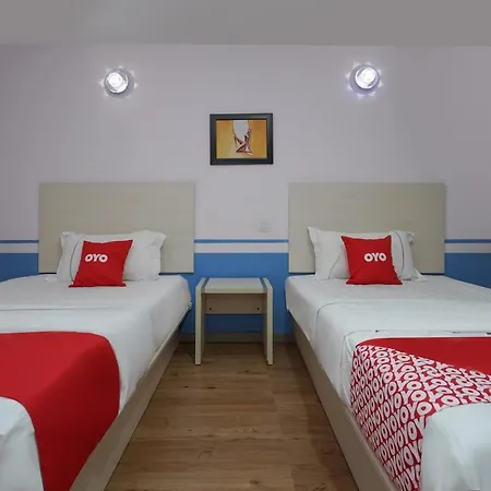 Capital O 89919 Hotel Hari Hari-2