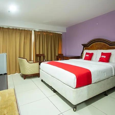 Oyo 90030 Hotel Al Jafs-2