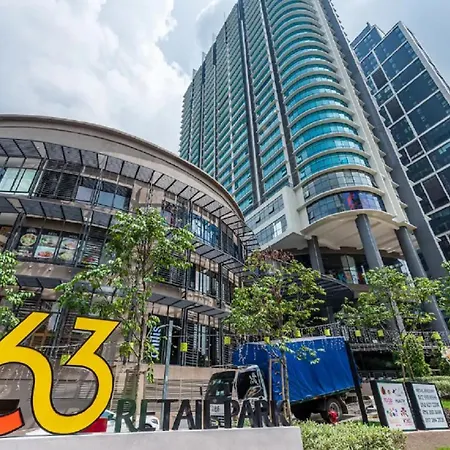 Arcoris Mont Kiara Next 163Plaza 1-4Pax One Plus One Bedroom-2