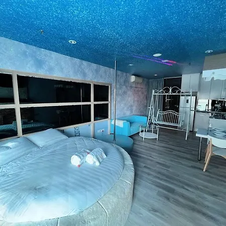 Mercu Summer Suite - Love Romance, Ice Love Fun 冰情趣民宿-2