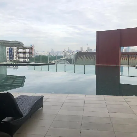 Private Jacuzzi Staycation At Kl City 921-2