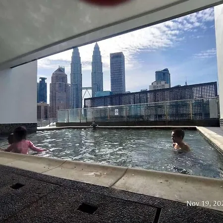 Klcc Legasi Direct View With A Superking Bed At A 3-Bedroom Premium Unit-2