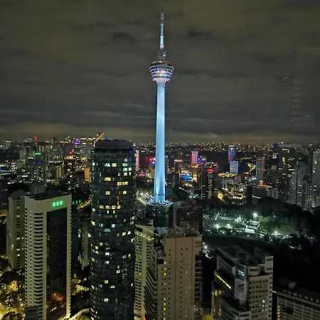 Sky Suites Klcc By Freedom Homestay-2