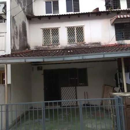 3 Bed Room House Near Klcc Kuala Lumpur-3