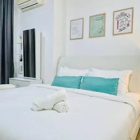 Arcoris Mont Kiara 1 To 6 Pax Netflix Chill Balcony-3