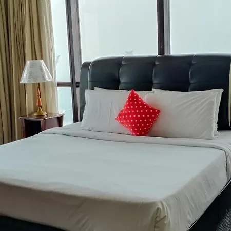 Rainbow Apartment Kl At Times Square-3