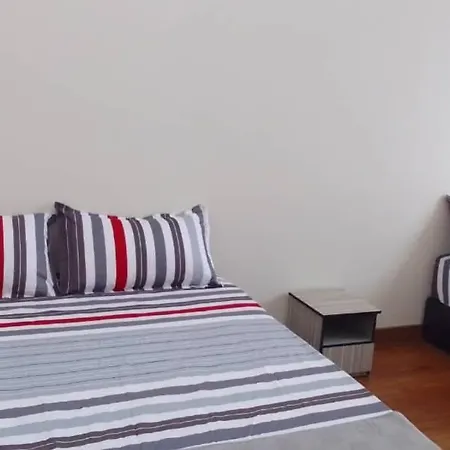 Vue Residences Service Suite 2 Rooms Deluxe 6 Pax-2