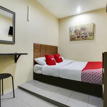Oyo 43927 Sassana Hotel-2