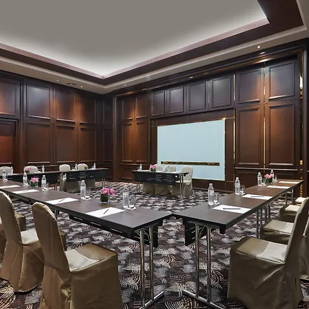Ve Hotel & Residence-2