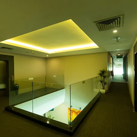 De Elements Business Hotel Kl-2