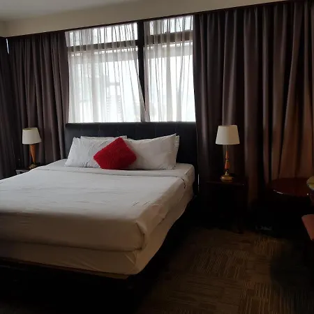 Cool Service Apartment At Times Square-2