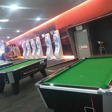 Bbs Suites At Times Square Kl-3